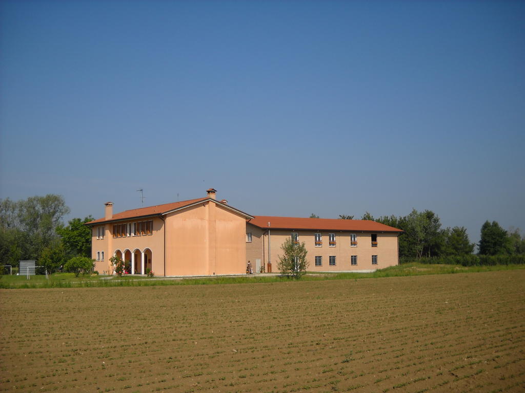 Agriturismo Campi Di Grano Roncade Bagian luar foto